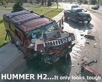 2005_04_07_104637_hummer_nasty_crash